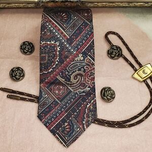Vintage Christian Dior silk tie